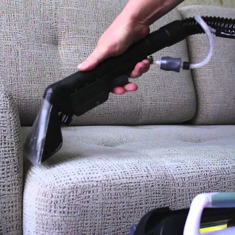 Limpieza de muebles tapizados